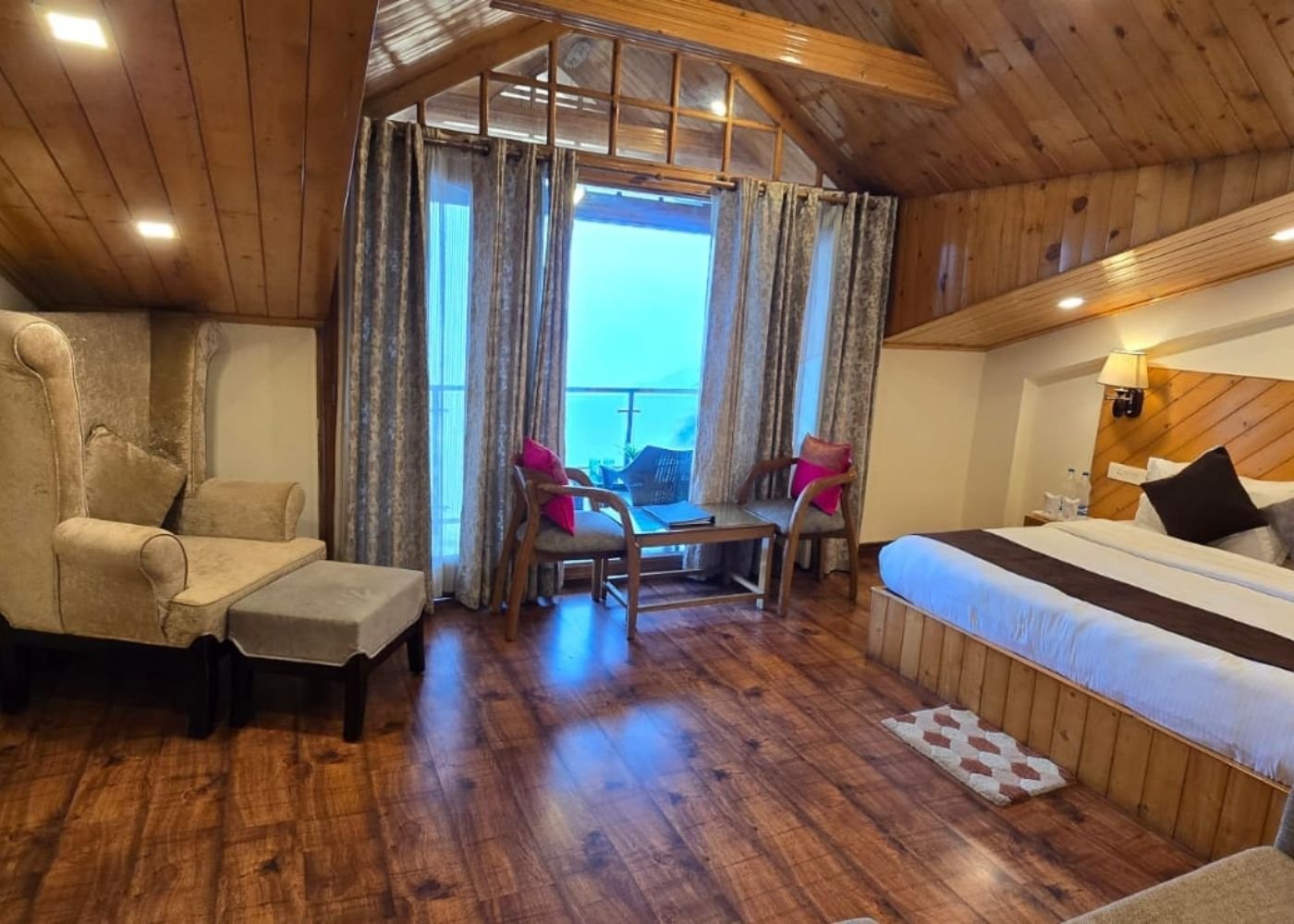 hotel kayanat rooms (12)